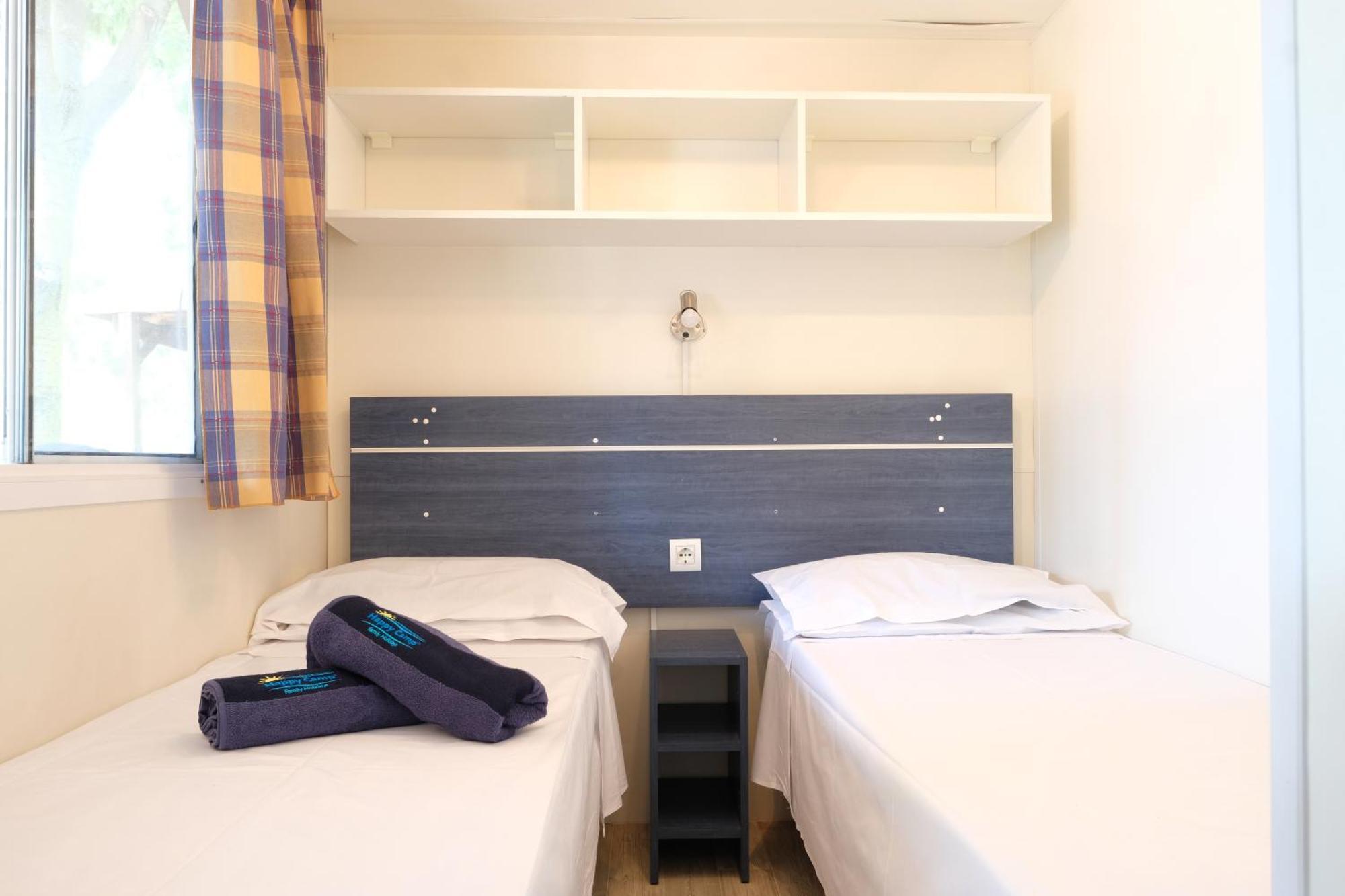 Happy Camp Mobile Homes In Camping Village Free Time Marina Di Bibbona Exteriör bild